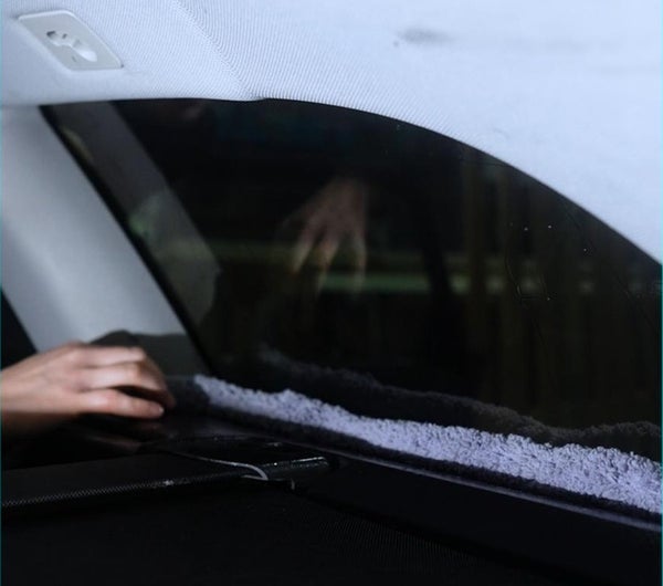 QZ Tuulilasin vedenesto makkara